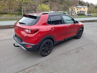 Gebraucht Kia Stonic Vision 120 PS (88 kW) 2019 Rot SUV