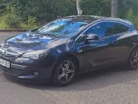 Gebraucht Opel Astra GTC Active 165 PS (121 kW) 2013 Schwarz Coupé