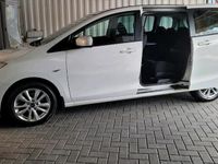 Gebraucht Mazda 5 115 PS (84 kW) 2011 Weiß Van / Kleinbus