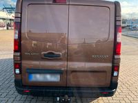 Gebraucht Renault Trafic 140 PS (102 kW) 2017 Braun Van / Kleinbus