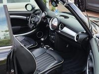 Second-hand Mini Cooper Cabriolet 122 CP (89 kW) 2010 Negru Cabrio