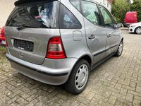 Gebraucht Mercedes A140 82 PS (60 kW) 1998 Silber Limousine