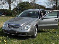 Gebraucht Mercedes E500 Elegance 306 PS (225 kW) 2006 Silber Kombi