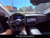 Gebraucht Mercedes E200 Advanced 204 PS (150 kW) 2025 Obsidianschwarzmet Limousine