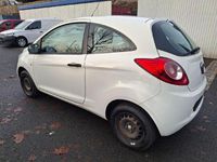 Gebraucht Ford Ka Ambiente 69 PS (50 kW) 2015 Weiß Limousine