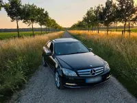 Gebraucht Mercedes C220 170 PS (125 kW) 2010 Schwarz Limousine