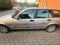 Gebraucht BMW 320 150 PS (110 kW) 2000 Silber Kombi