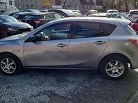Gebraucht Mazda 3 Prime-Line 105 PS (77 kW) 2013 Silber Limousine