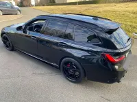Gebraucht BMW 330 M Sport 245 PS (180 kW) 2025 Black sapphire metallic Kombi