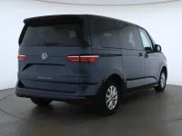 Używany VW Multivan Basis 150 KM (110 kW) 2023 Niebieski Minivan
