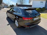 Gebraucht Audi A4 S-Line 150 PS (110 kW) 2018 Schwarz Kombi