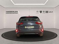 Gebraucht Kia Ceed Spirit 160 PS (117 kW) 2024 Schwarz Kleinwagen