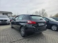 Gebraucht Peugeot 308 Active 125 PS (91 kW) 2014 Schwarz Limousine