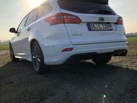 Gebraucht Ford Focus ST-Line 140 PS (102 kW) 2018 Weiß Kombi