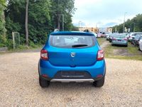 Gebraucht Dacia Sandero Stepway Ambiance 90 PS (66 kW) 2014 Blau Kleinwagen