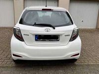 gebraucht Toyota Yaris 1.0 VVT-i 1 Hand