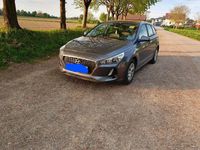 Gebraucht Hyundai i30 99 PS (72 kW) 2017 Grau Kombi