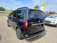 Gebraucht Renault Kangoo Techno 131 PS (96 kW) 2023 Sternenschwarz Van / Kleinbus
