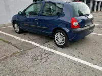 Gebraucht Renault Clio Authentique 58 PS (42 kW) 2004 Blau Kleinwagen