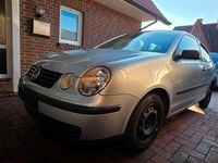 Gebraucht VW Polo 60 PS (44 kW) 2003 Silber Kleinwagen