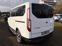 Gebraucht Ford Tourneo Active 185 PS (136 kW) 2022 Weiß Van / Kleinbus