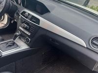 Gebraucht Mercedes C250 204 PS (150 kW) 2012 Weiß Kombi