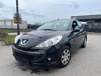 Gebraucht Peugeot 206 73 PS (53 kW) 2012 Schwarz Limousine