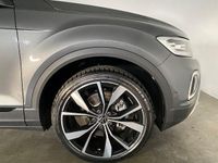 Neu VW T-Roc Style 150 PS (110 kW) 2025 Grau SUV