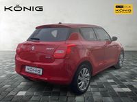 Gebraucht Suzuki Swift Comfort 83 PS (61 kW) 2023 Rot Kleinwagen