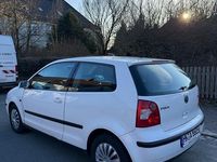 Gebraucht VW Polo Comfortline 75 PS (55 kW) 2003 Weiß Limousine