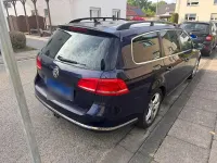 Gebraucht VW Passat 140 PS (102 kW) 2011 Blau Kombi