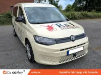 Gebraucht VW Caddy Maxi 122 PS (89 kW) 2022 Gelb Van / Kleinbus