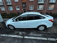Gebraucht Ford Focus Trend 125 PS (91 kW) 2013 Weiß Limousine