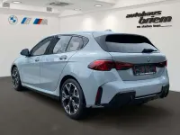 Neu BMW 120 M Sport 170 PS (125 kW) 2026 Fire red metallic Kleinwagen