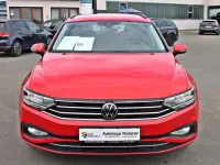 Gebraucht VW Passat Business 122 PS (89 kW) 2021 Rot Limousine