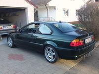 Gebraucht BMW 320 150 PS (110 kW) 2004 Grün metallic Coupé