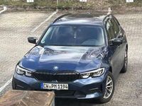 Usata BMW 318 150 CV (110 kW) 2021 Blu Station wagon