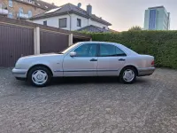 Gebraucht Mercedes E200 Classic 136 PS (100 kW) 1998 Silber Limousine