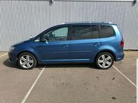 Gebraucht VW Touran Cup 140 PS (102 kW) 2015 Blau Van / Kleinbus