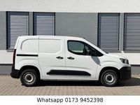 Gebraucht Peugeot Partner 102 PS (75 kW) 2021 Weiß Van / Kleinbus