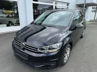 Gebraucht VW Touran Comfortline 150 PS (110 kW) 2020 Deep black perleffekt Van / Kleinbus