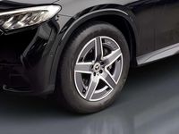 Gebraucht Mercedes GLC300 AMG 269 PS (197 kW) 2024 Unilack schwarz uni SUV