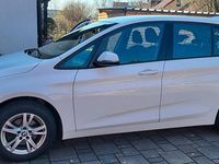 Gebraucht BMW 216 Advantage 116 PS (85 kW) 2016 Weiß Kombi