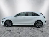 Neu Kia Ceed GT-Line 140 PS (102 kW) 2025 Weiß Kleinwagen