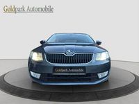 Usado Skoda Octavia 110 HP (80 kW) 2015 Prateado Sedan