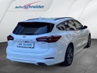 Gebraucht Ford Focus ST-Line 125 PS (91 kW) 2022 Frostweiß Kombi