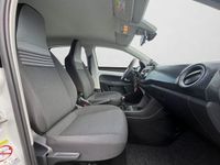 Używany VW up! move up! 65 KM (47 kW) 2022 Biały Hatchback
