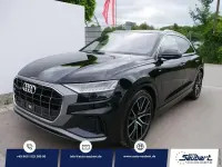 Gebraucht Audi Q8 S-Line 286 PS (210 kW) 2022 Mythosschwarz metallic SUV