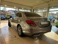 Gebraucht Mercedes C220 170 PS (125 kW) 2014 Palladiumsilber Limousine