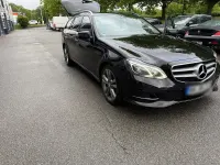 Gebraucht Mercedes E250 Avantgarde 204 PS (150 kW) 2015 Schwarz Kombi